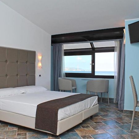 Bb Oasis Bed & Breakfast Шила Екстериор снимка