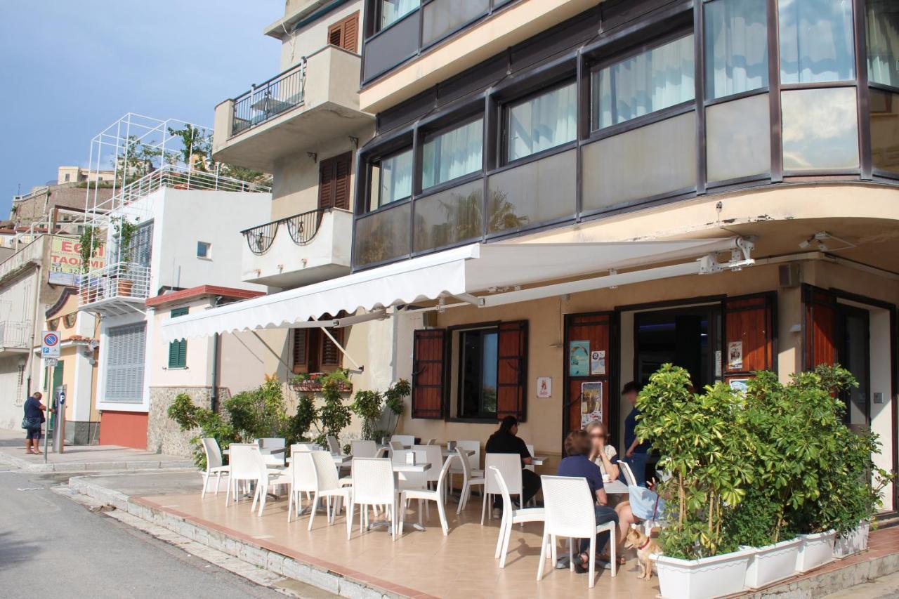Bb Oasis Bed & Breakfast Шила Екстериор снимка
