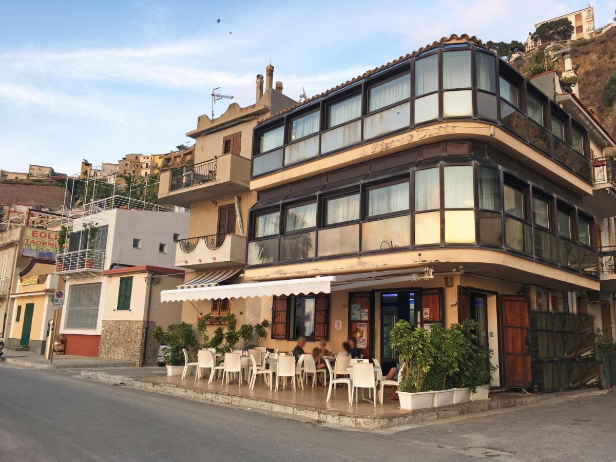 Bb Oasis Bed & Breakfast Шила Екстериор снимка